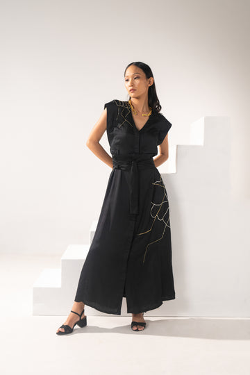 KURO Belted Dress