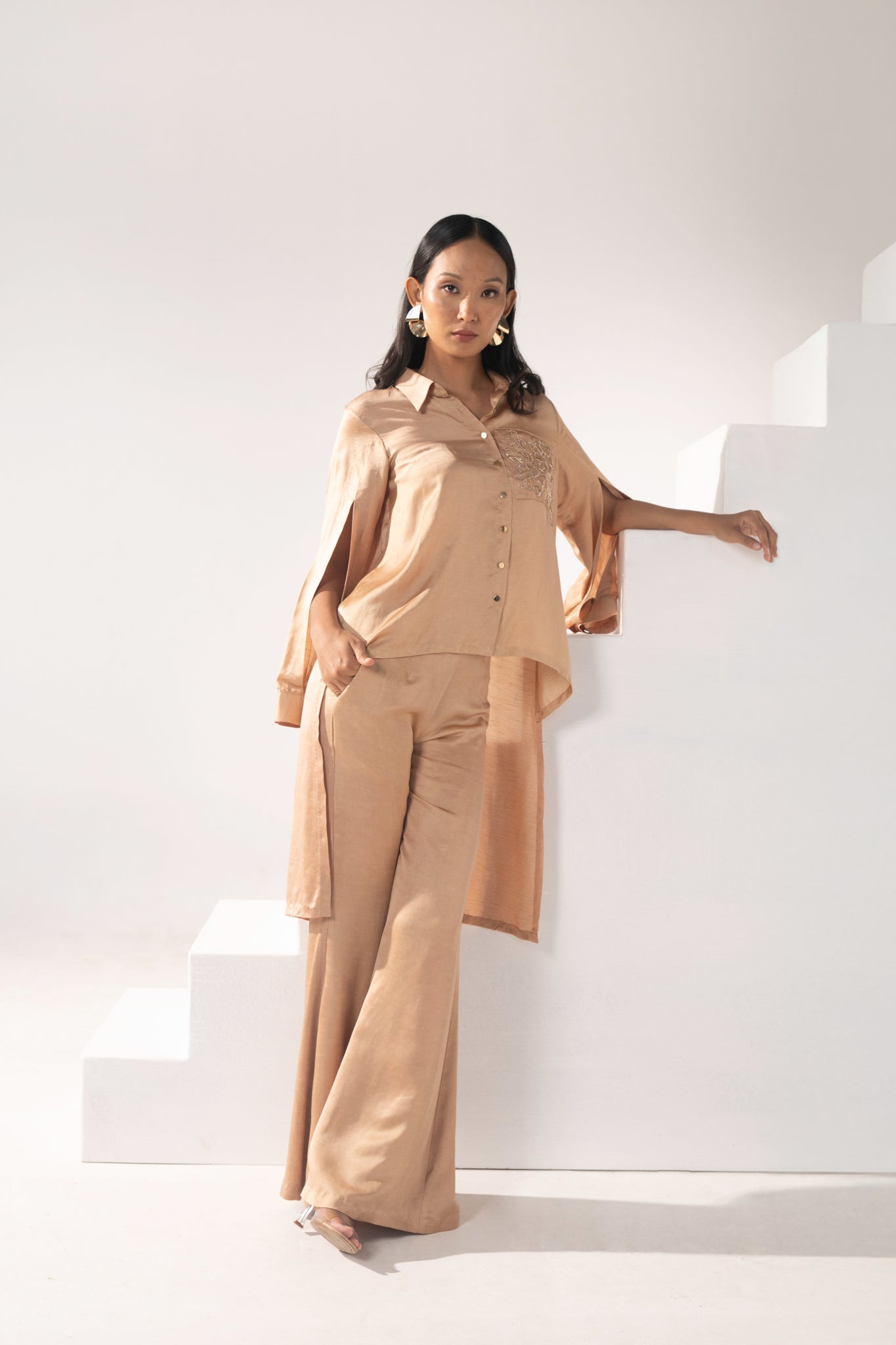 Lantern High-Low Shirt & Lantern Pants
