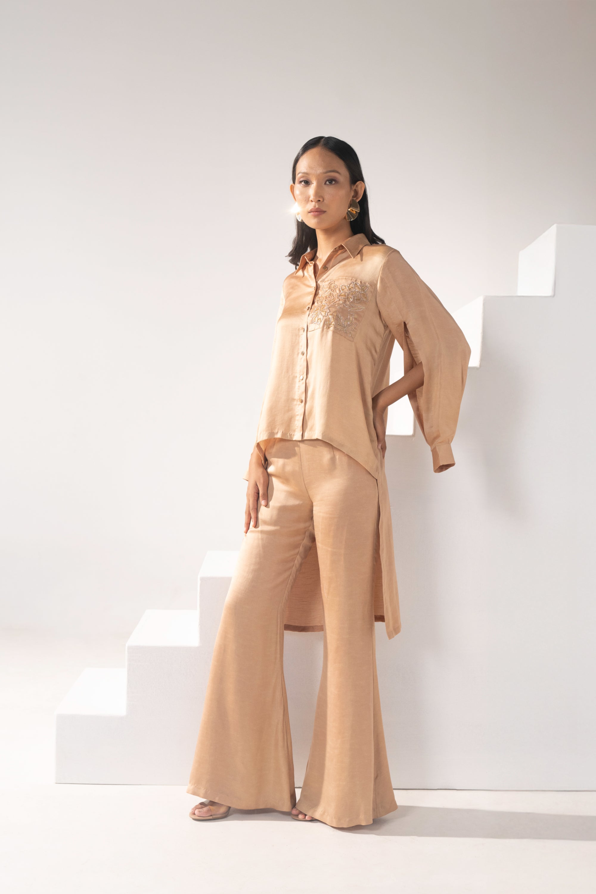 Lantern High-Low Shirt & Lantern Pants