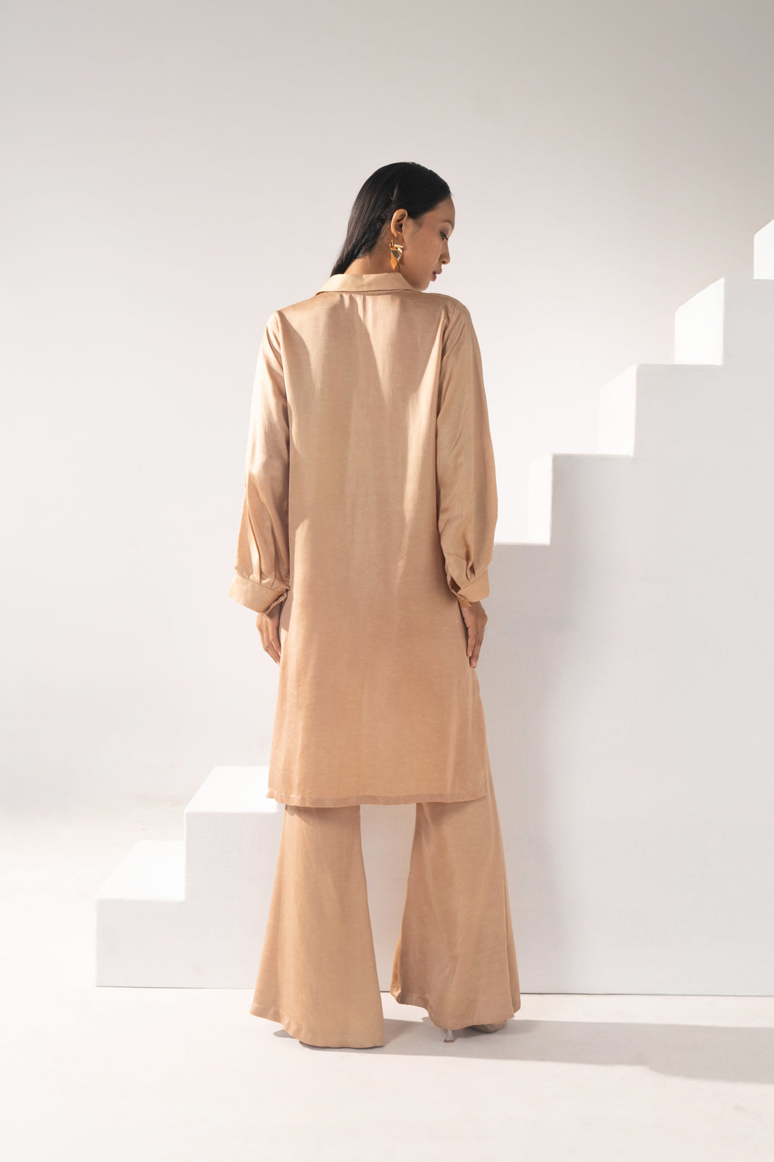 Lantern High-Low Shirt & Lantern Pants