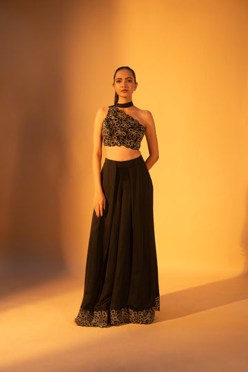 KRIA Scarf Top & KRIA Box-Pleated Cutwork Pants