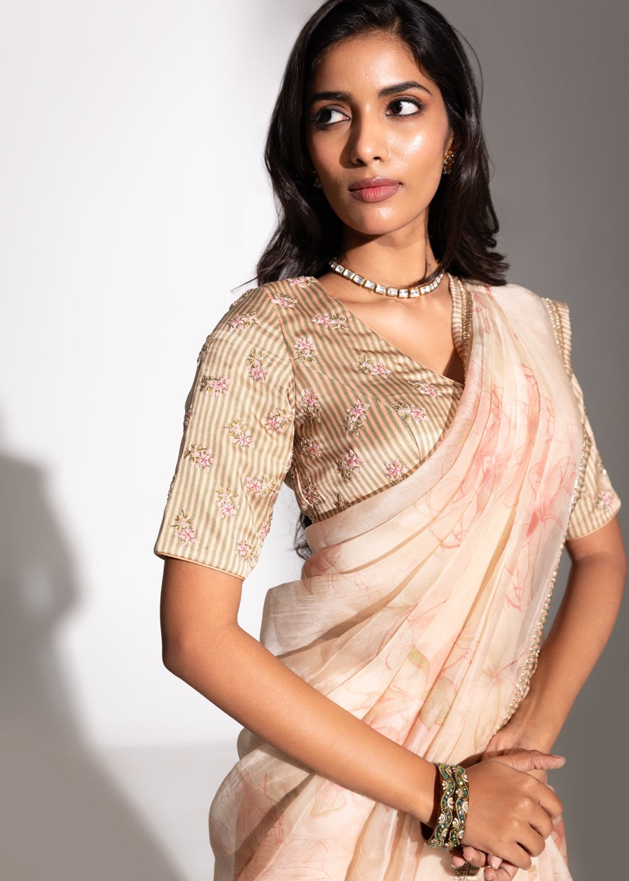 HASU Printed Saree & Striped Butti Blouse Set