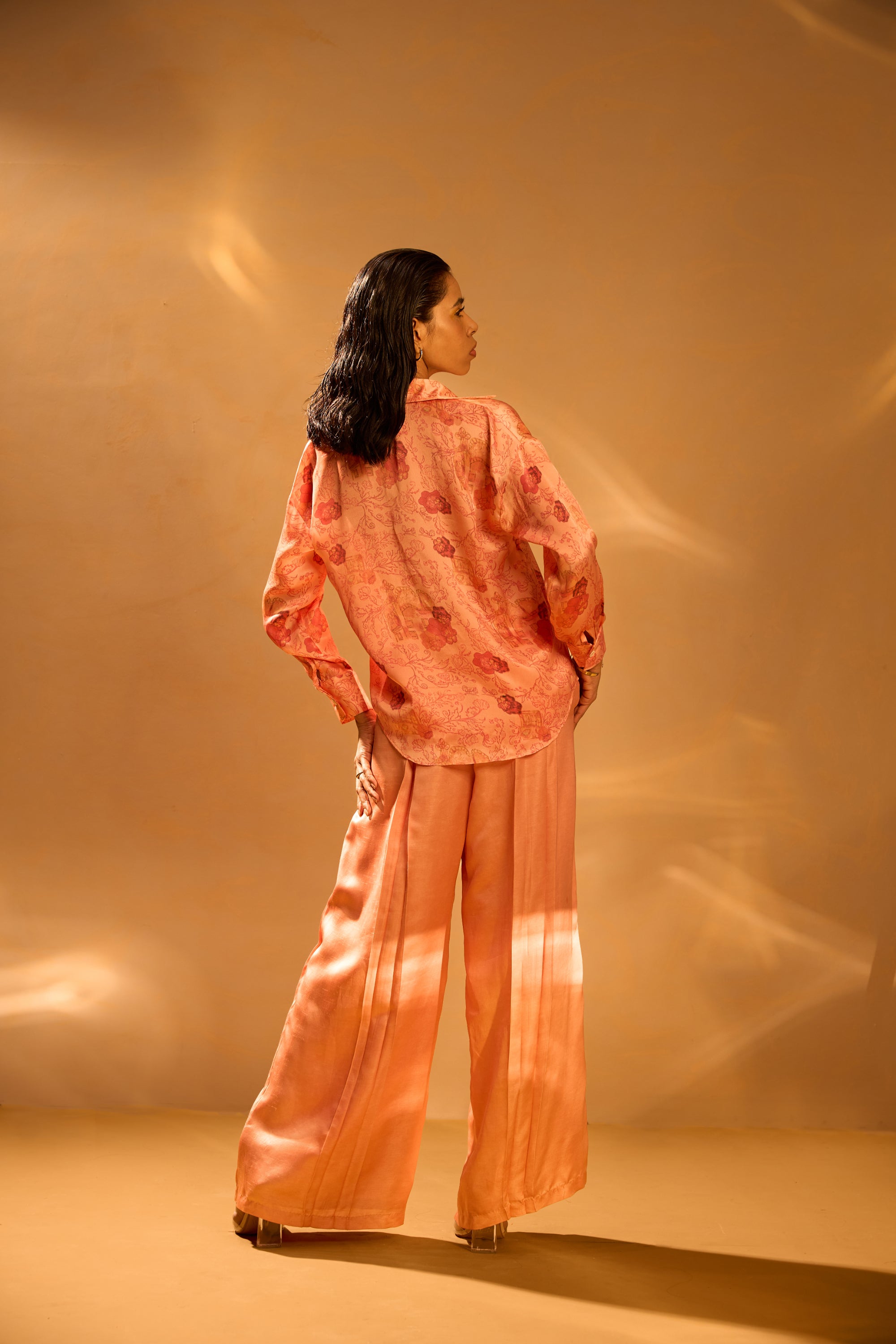 Button-down Floral Printed Shirt & Box-Pleated Pants