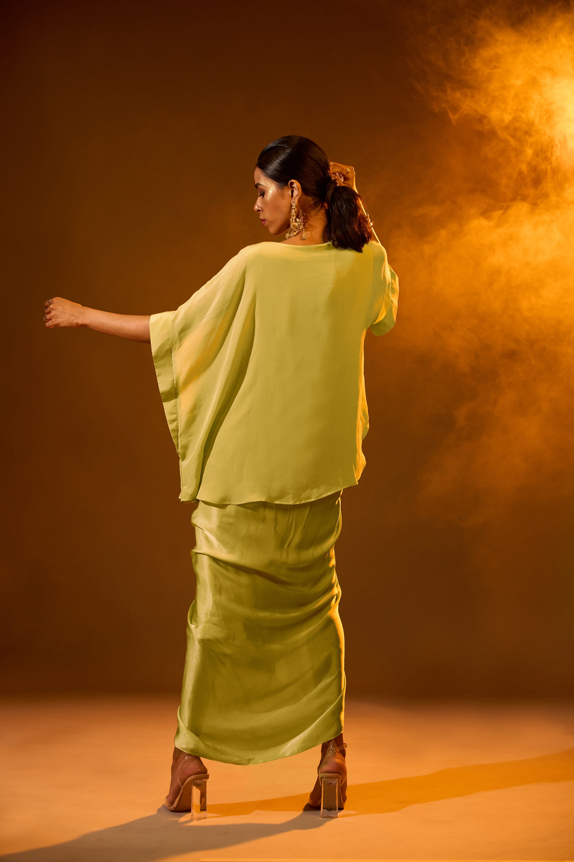 Embroidered Neckline Cape Top & Overlap Pleated Skirt